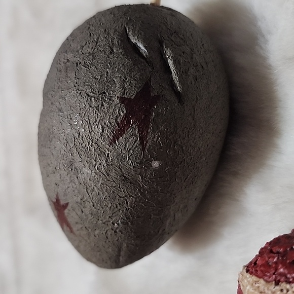 PRIMITIVE  🥚 EGGS FOR DECORATIVE PURPOSES. - Picture 3 of 4